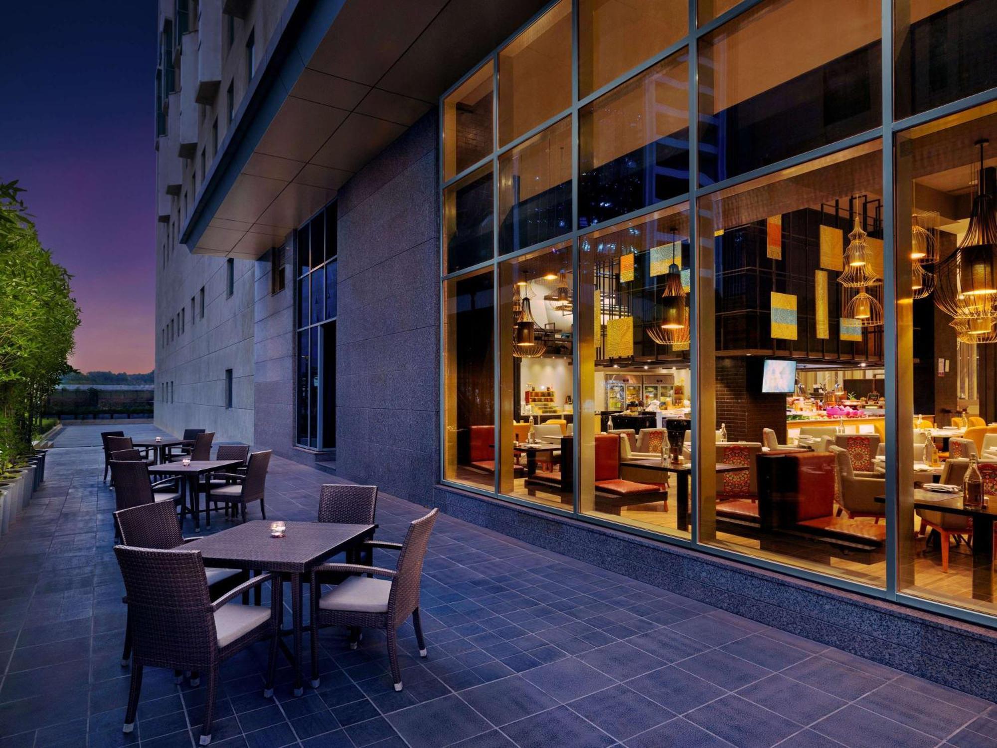 Grand Mercure Ahmedabad Gift City - An Accor Hotels Brand Gandhinagar Luaran gambar